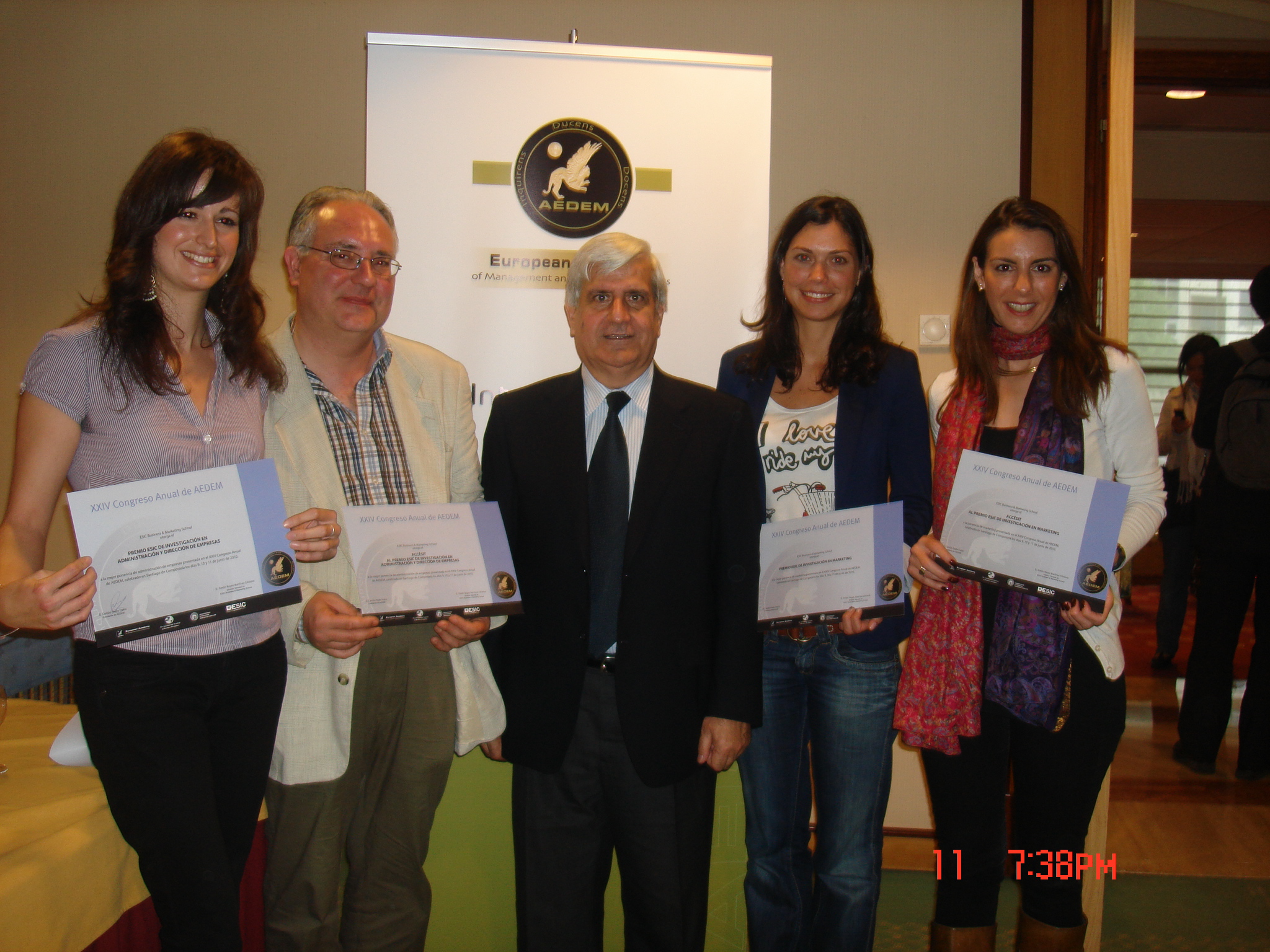 Galardonados de los premios: ESIC Best paper Award in Marketing ESIC Best paper Award in Management