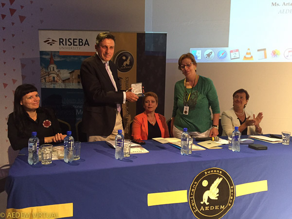Acuerdo firmado entre Riseba University y AEDEM